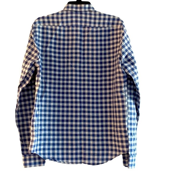Theory linen blend blue check button down blouse. Long sleeves with cuffs. Med
C - Picture 2 of 8
